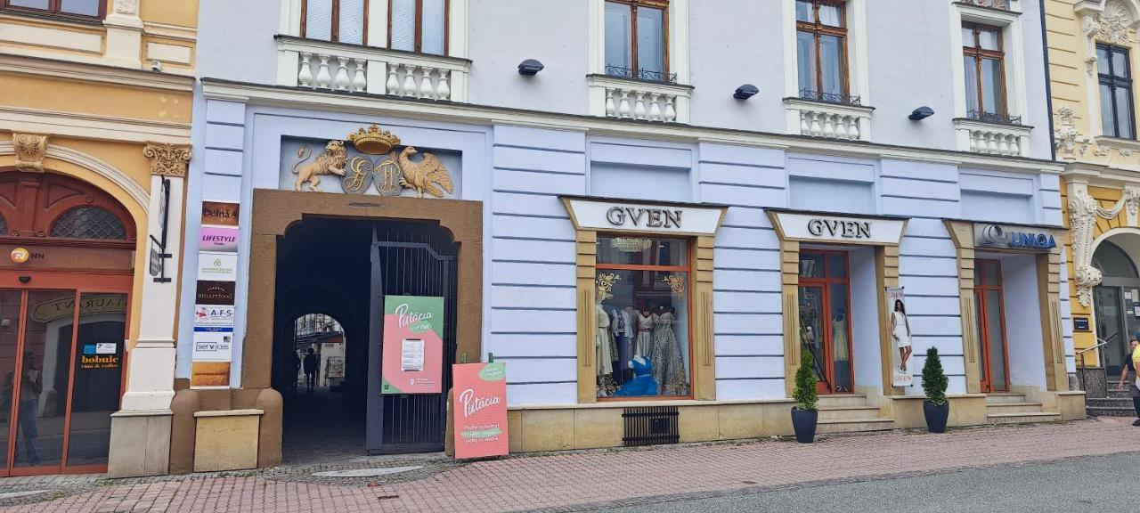Dolna 4 - Apartments In Direct Centrum On City Square Banská Bystrica Eksteriør billede
